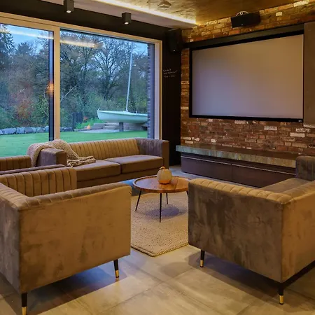 Urban Jungle Rundum Entspannung Mit Sauna